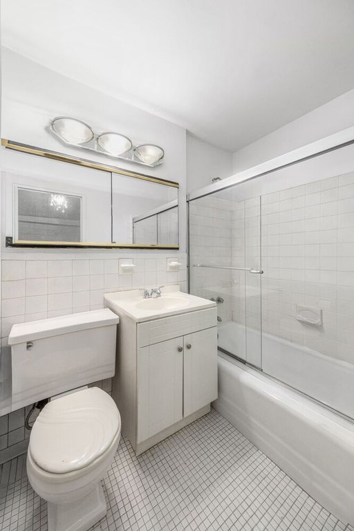 301 East 22nd Street, Unit 5V photo 11