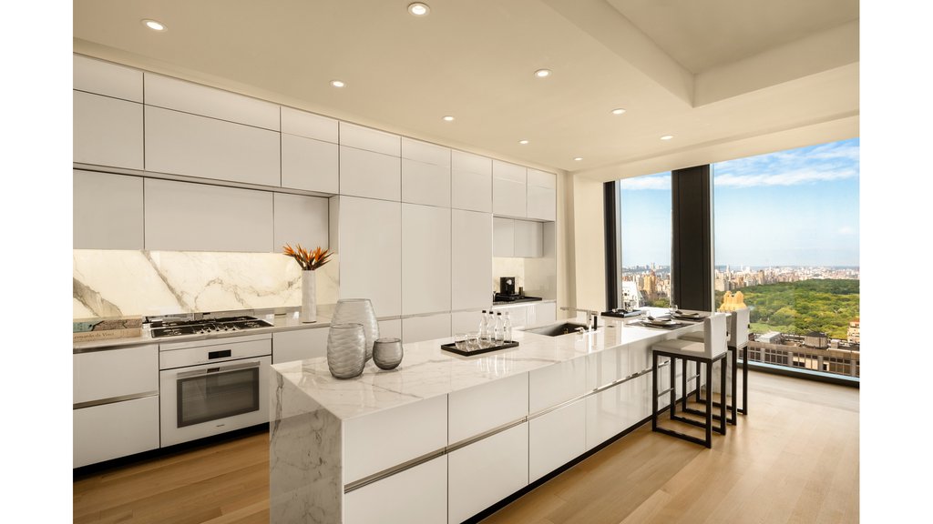 53 West 53rd Street, Unit 52A photo 2
