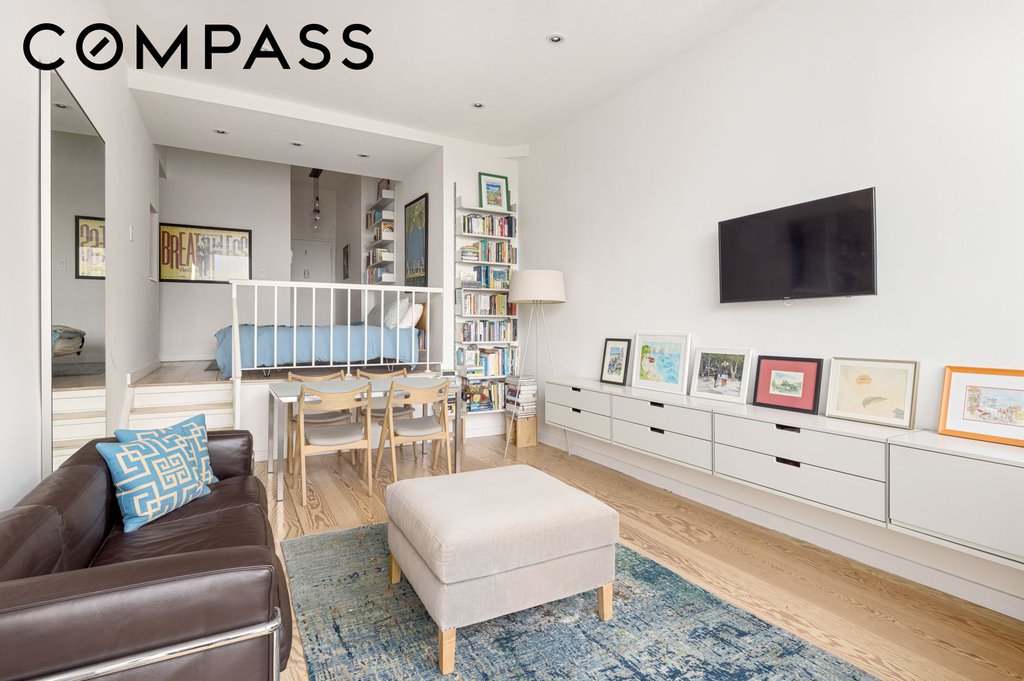 77 Bleecker Street, Unit 1006W photo 5