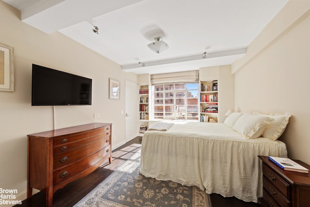 320 Central Park West, Unit 8N photo 6