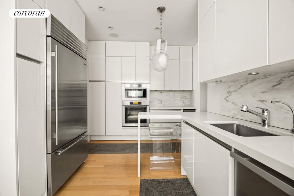 850 Park Avenue, Unit 5D photo 6