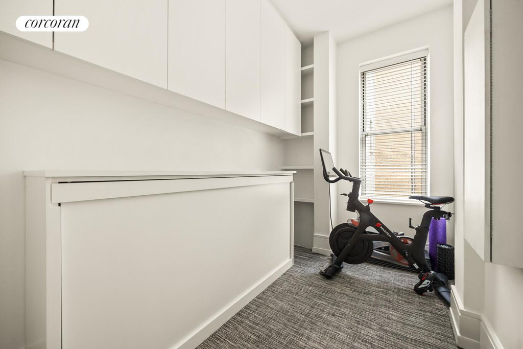 850 Park Avenue, Unit 5D photo 12