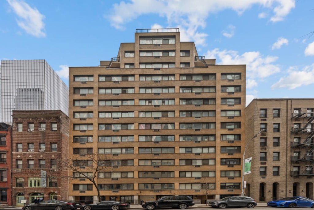 310 West 56th Street, Unit 10E photo 18