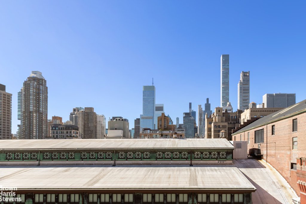 115 East 67th Street, Unit 8B photo 7