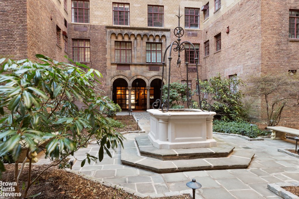 115 East 67th Street, Unit 8B photo 9