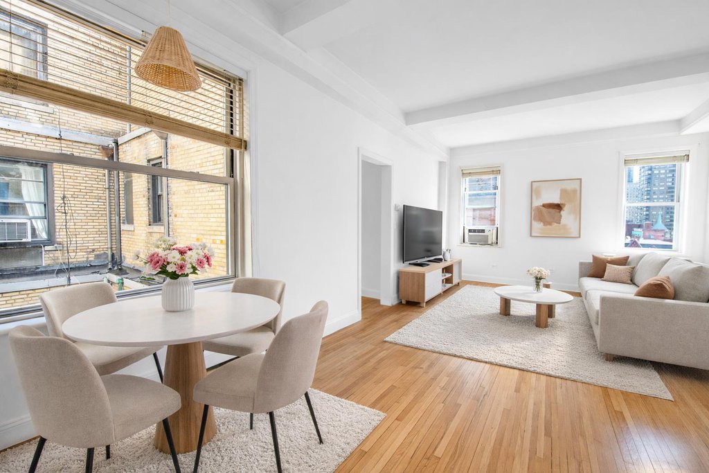 108 East 66th Street, Unit 9B