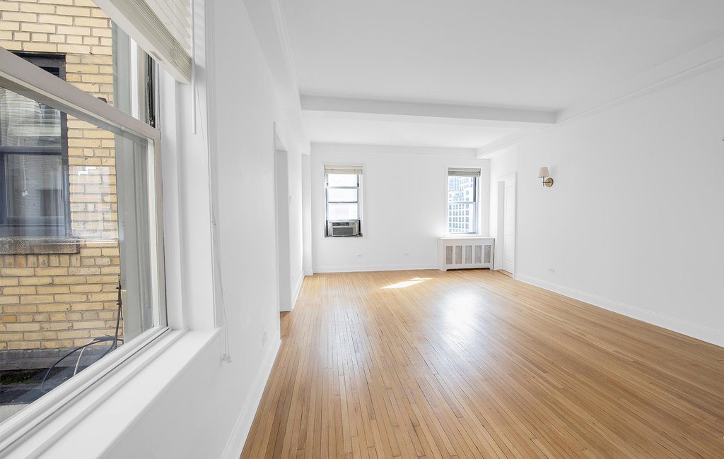 108 East 66th Street, Unit 9B photo 3