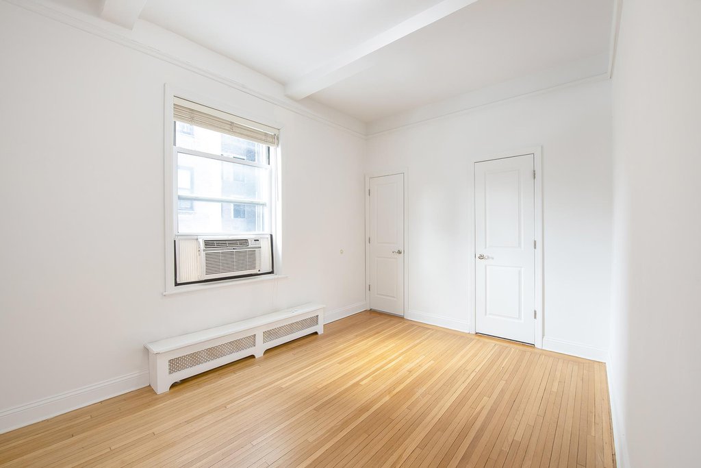 108 East 66th Street, Unit 9B photo 8