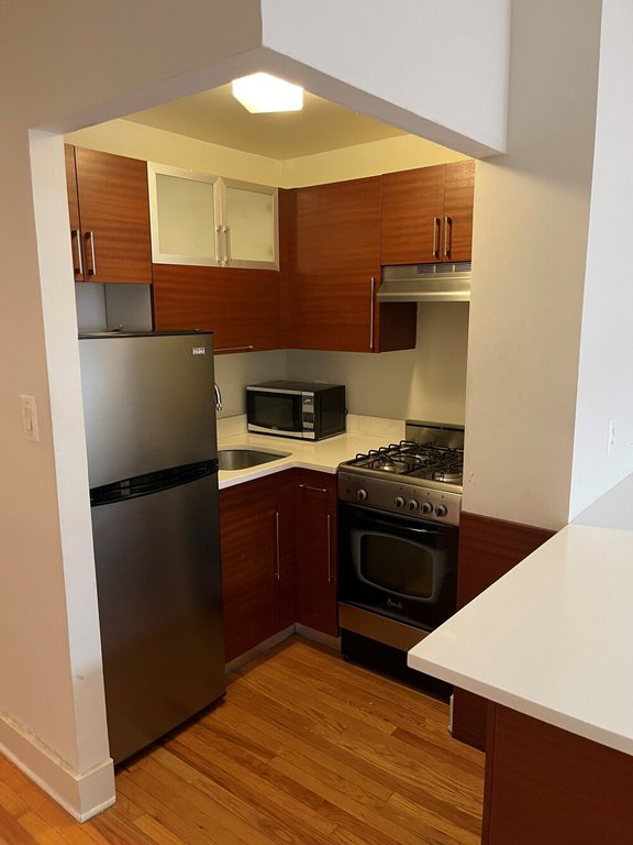 184 Thompson Street, Unit 3O photo 5