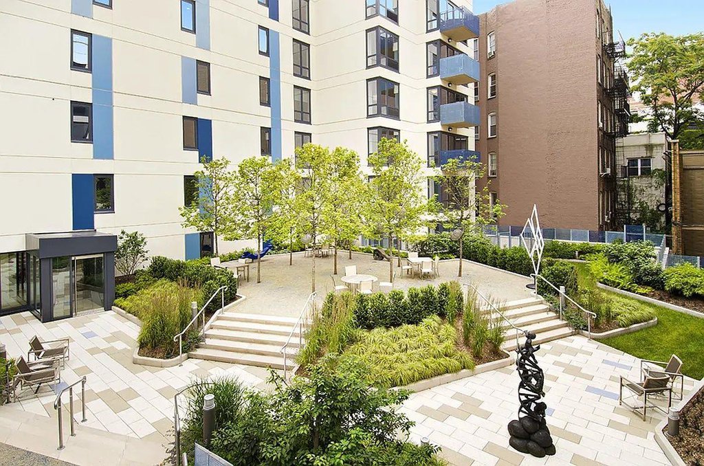 454 West 54th Street, Unit 4K photo 8