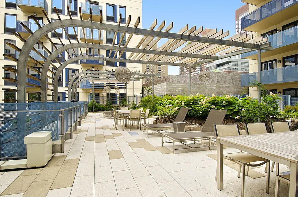 454 West 54th Street, Unit 4K photo 9