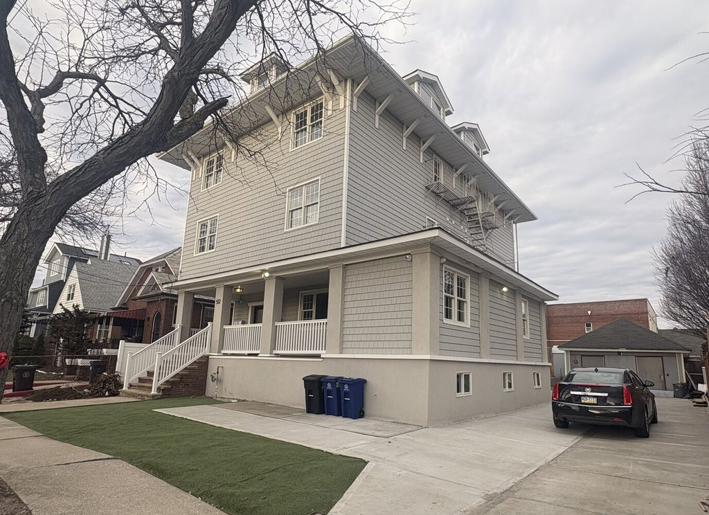 512 Beach 130th Street, Unit 3A