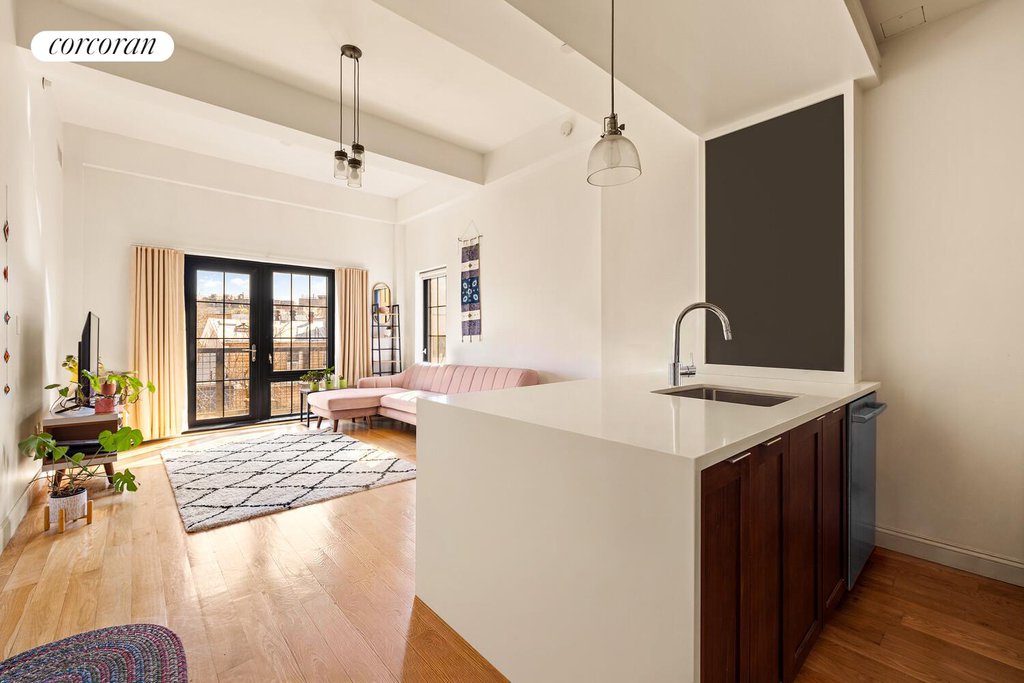 42 Maspeth Avenue, Unit 4E photo 5
