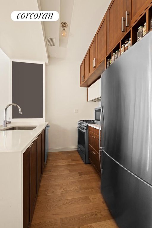 42 Maspeth Avenue, Unit 4E photo 6