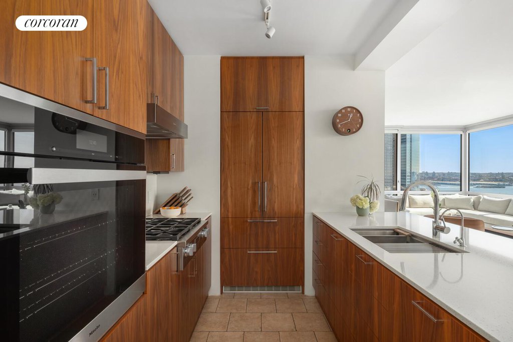 10 Little West Street, Unit 22E photo 6