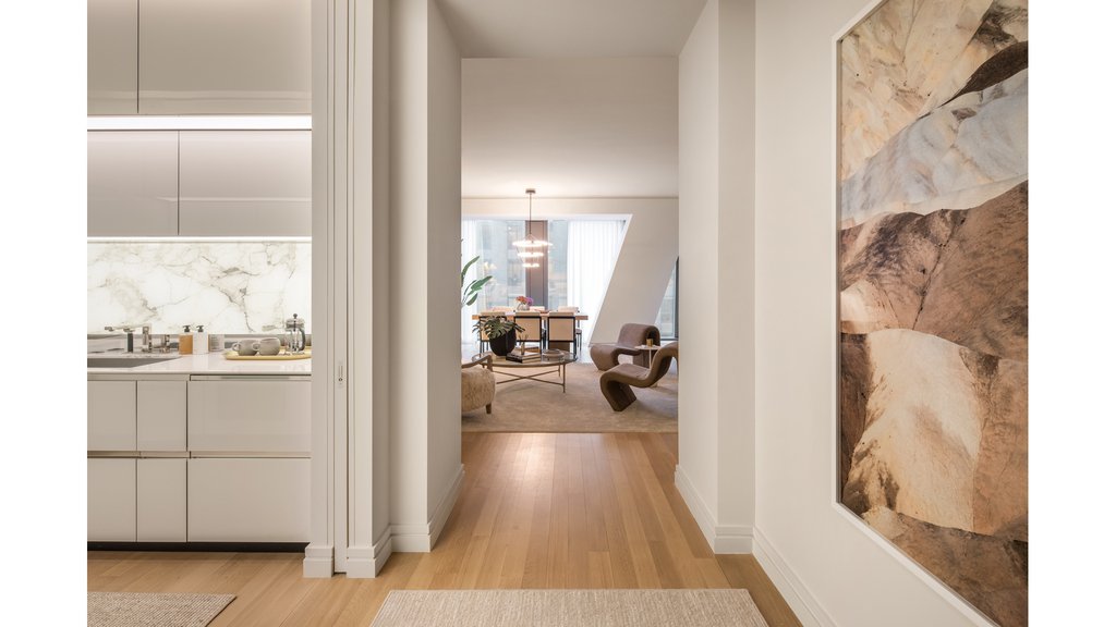 53 West 53rd Street, Unit 16F photo 2