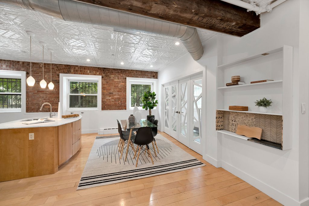 520 LaGuardia Place, Unit 1S photo 2