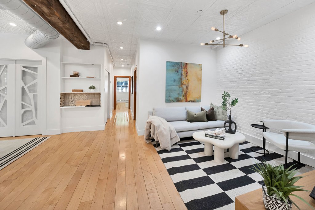 520 LaGuardia Place, Unit 1S photo 4