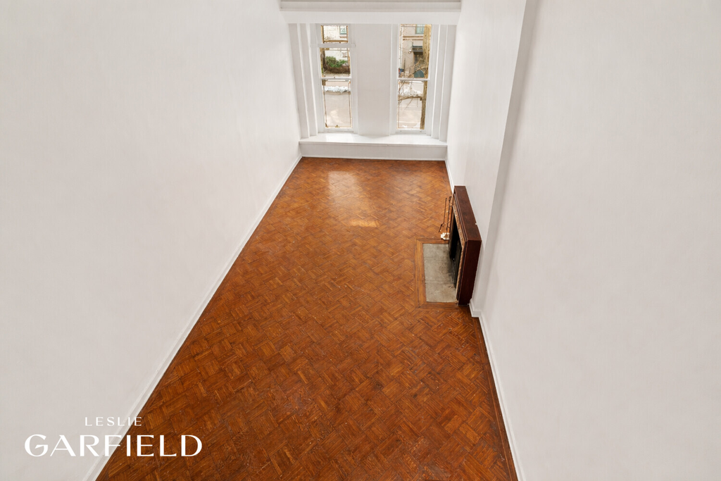 118 East 37th Street – For Sale photo 8