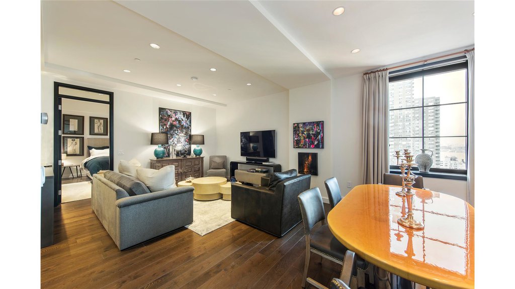425 West 50th Street, Unit 12K