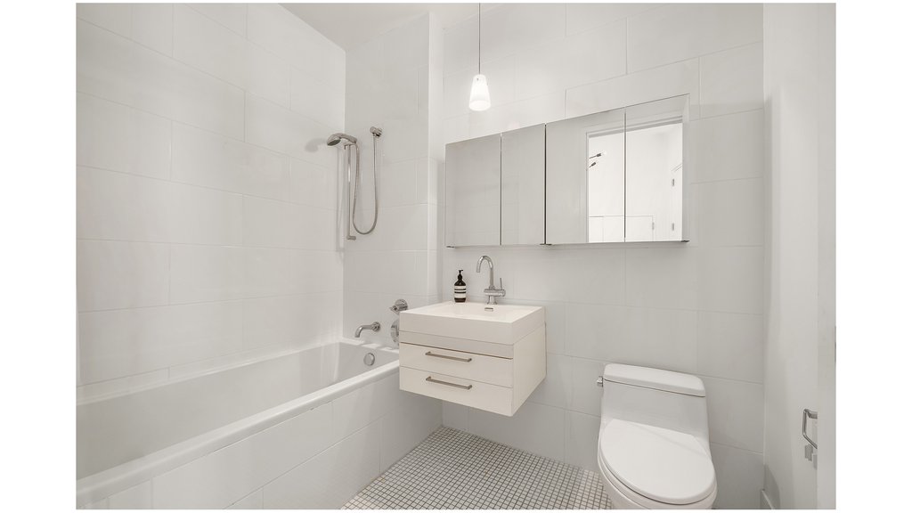 52 East 4th Street, Unit 7FLR photo 8