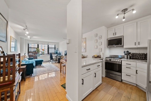 340 East 93rd Street, Unit 11D