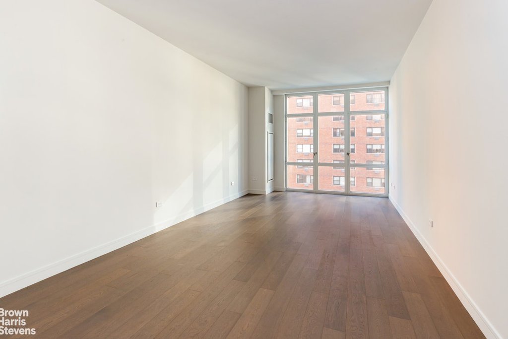 305 East 51st Street, Unit 6H photo 2