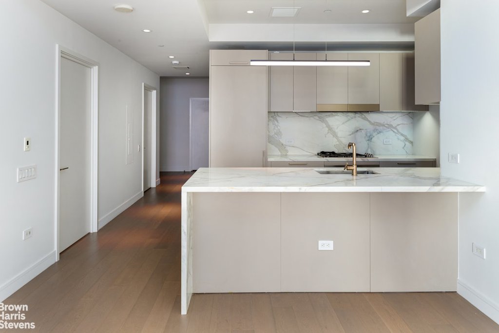 305 East 51st Street, Unit 6H photo 7