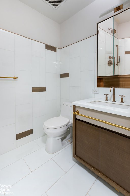 305 East 51st Street, Unit 6H photo 15
