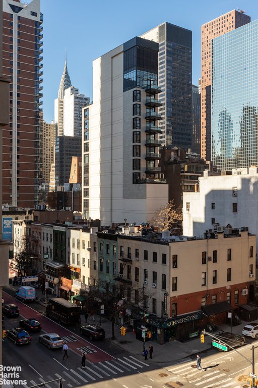 305 East 51st Street, Unit 6H photo 16