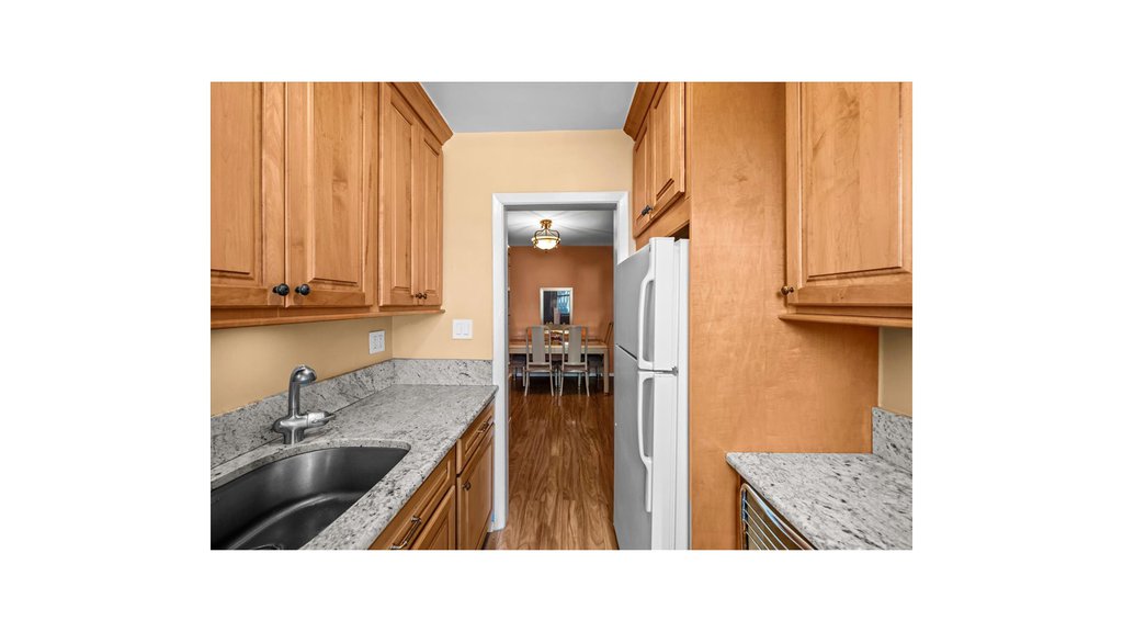525 West 236th Street, Unit 3J photo 15