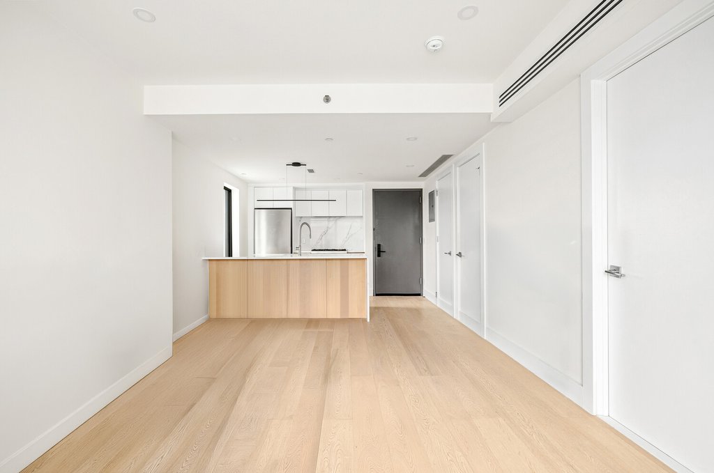 11-32 31st Avenue, Unit PHA photo 7