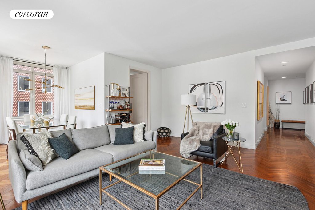 400 East 51st Street, Unit 4B photo 2