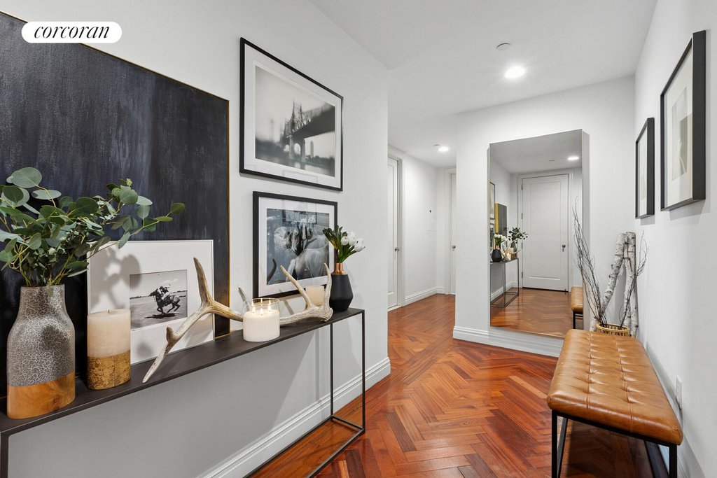 400 East 51st Street, Unit 4B photo 4