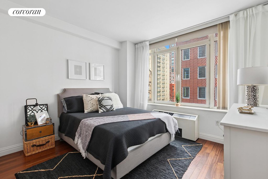 400 East 51st Street, Unit 4B photo 8