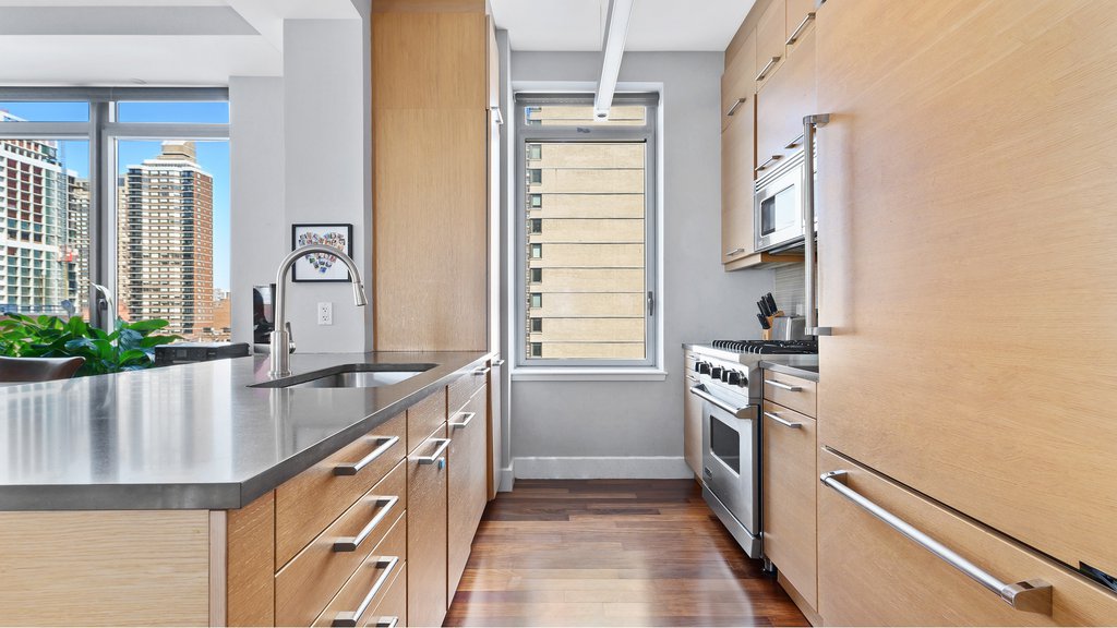 333 East 91st Street, Unit 8A photo 4