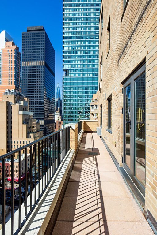 322 East 57th Street, Unit 16/17A photo 2