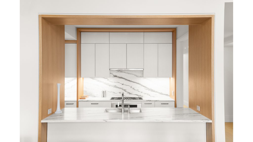 50 West 66th Street, Unit 7A photo 5