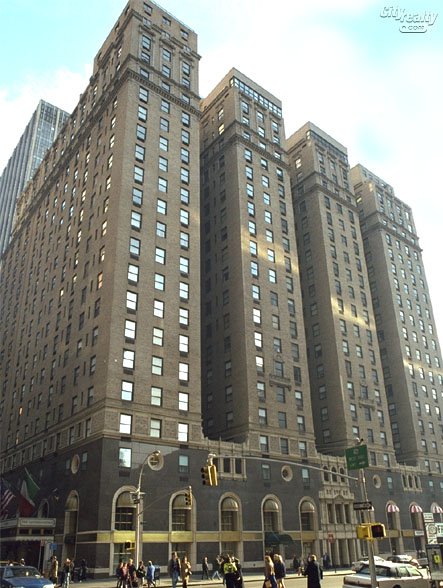 150 West 51st Street, Unit 827