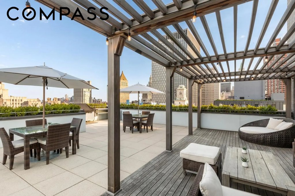 5 Franklin Place, Unit 14A photo 21