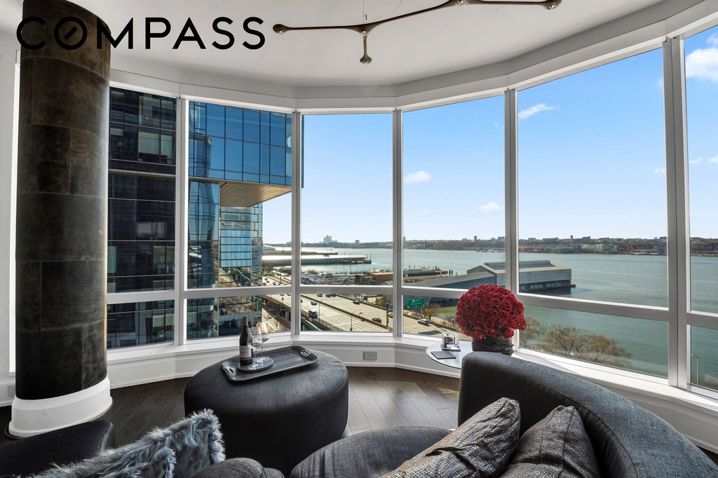 50 Riverside Boulevard, Unit 10L photo 10