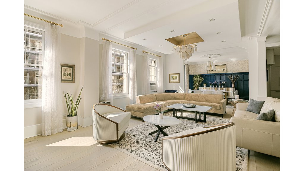 37 West 93rd Street, Unit 17