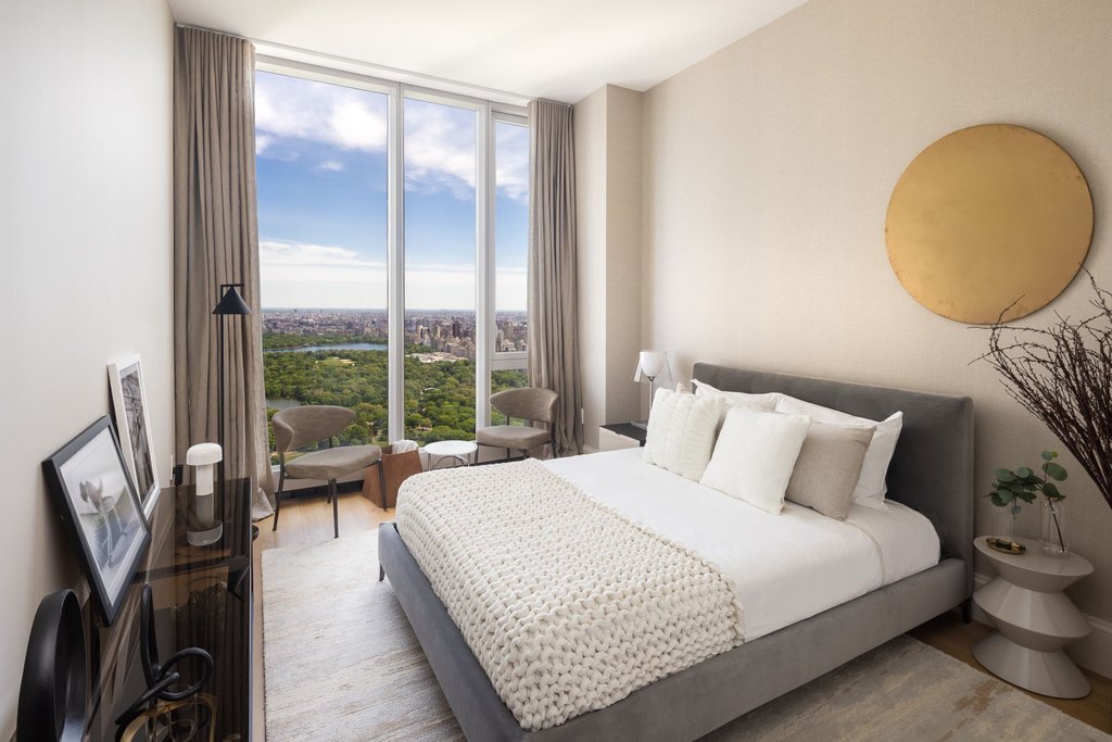 217 West 57th Street, Unit 68N photo 7