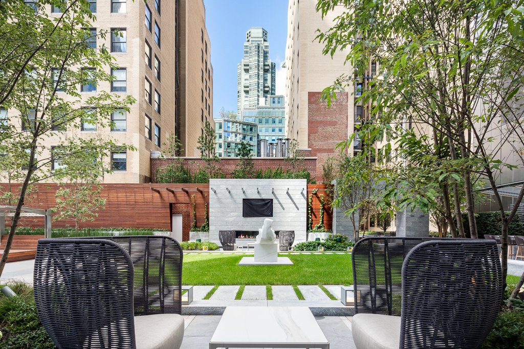 217 West 57th Street, Unit 86E photo 12