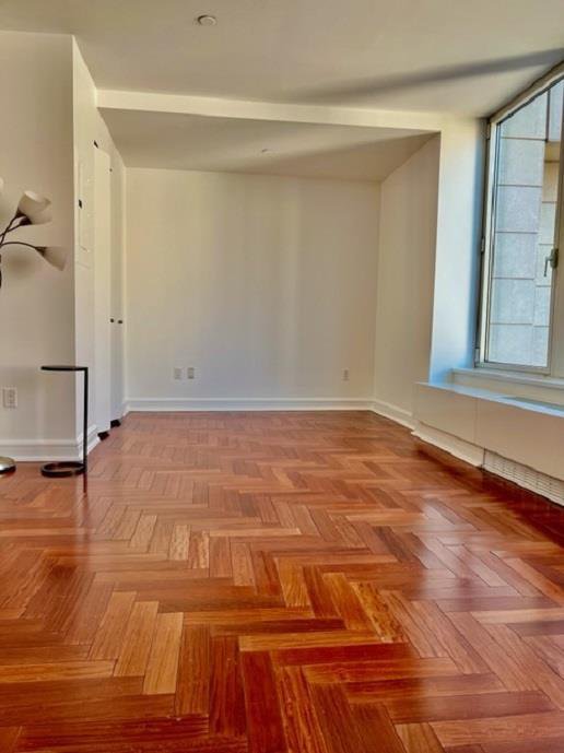 240 Riverside Boulevard, Unit 15P photo 3