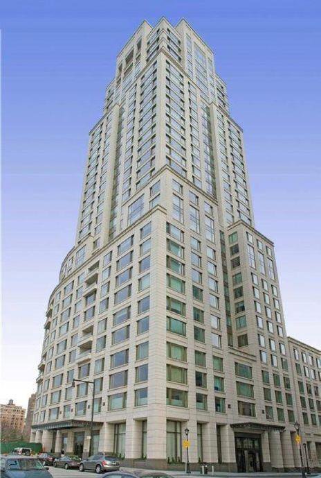 240 Riverside Boulevard, Unit 15P photo 9