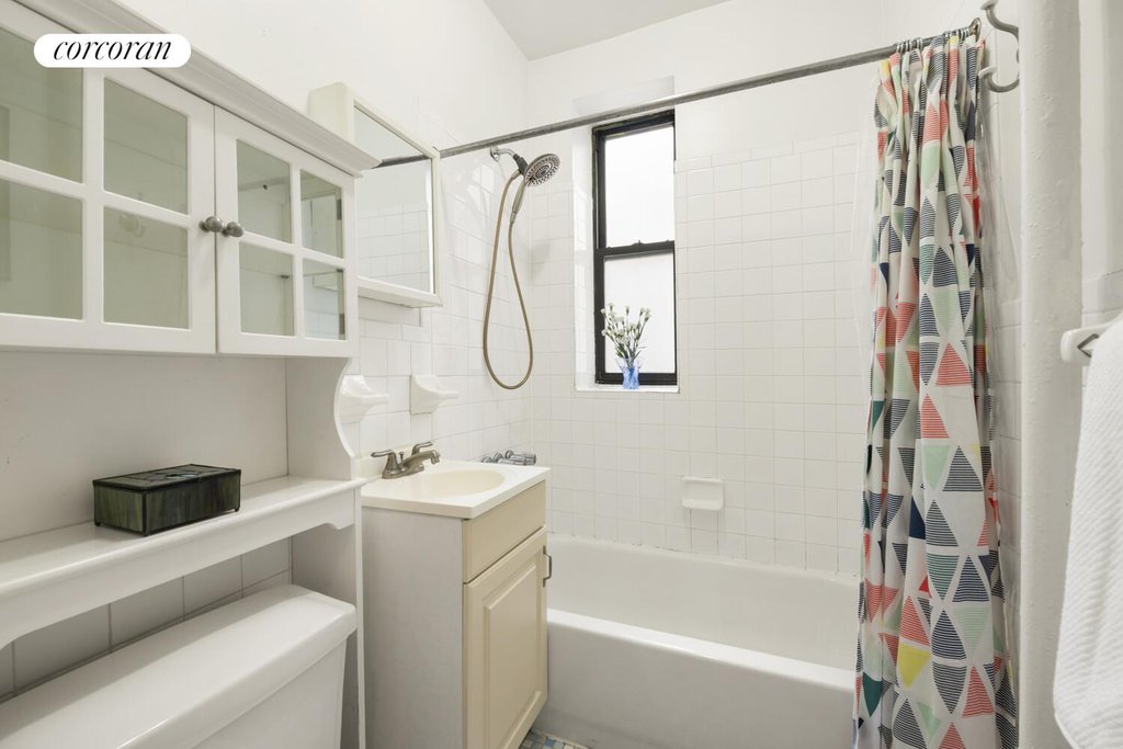 35 Crown Street, Unit 3C photo 5
