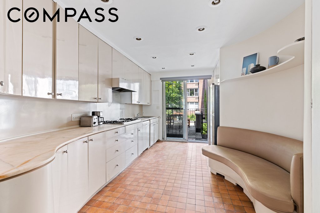 151 East 29th Street – For Sale photo 21