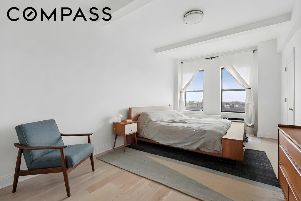 444 Central Park West, Unit 16C photo 5