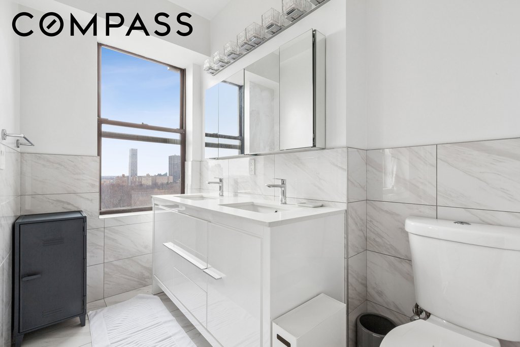 444 Central Park West, Unit 16C photo 6